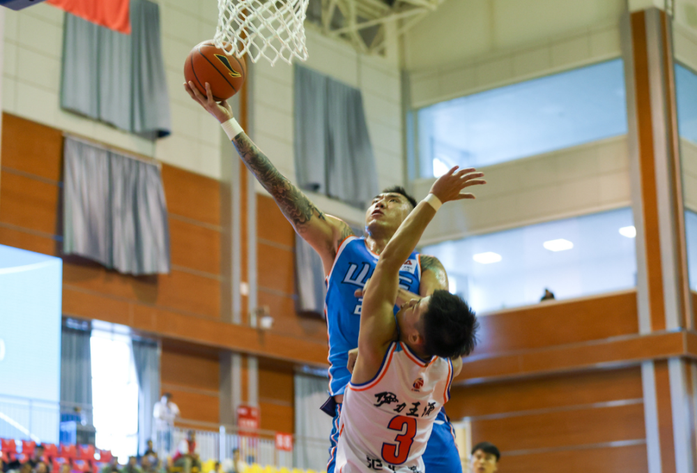 竞技宝-德布劳内与70激战TL分钟，出色发挥胜负难料！，詹姆斯焦点对战气势如虹延续的简单介绍