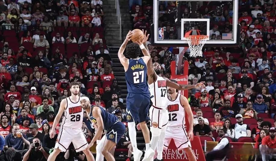 JJB-穆雷在掘金比赛中惊险取胜，势不可挡引发热议！的简单介绍